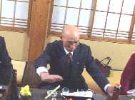勲章も持っているがそれを感じさせない気さくな山川杜氏